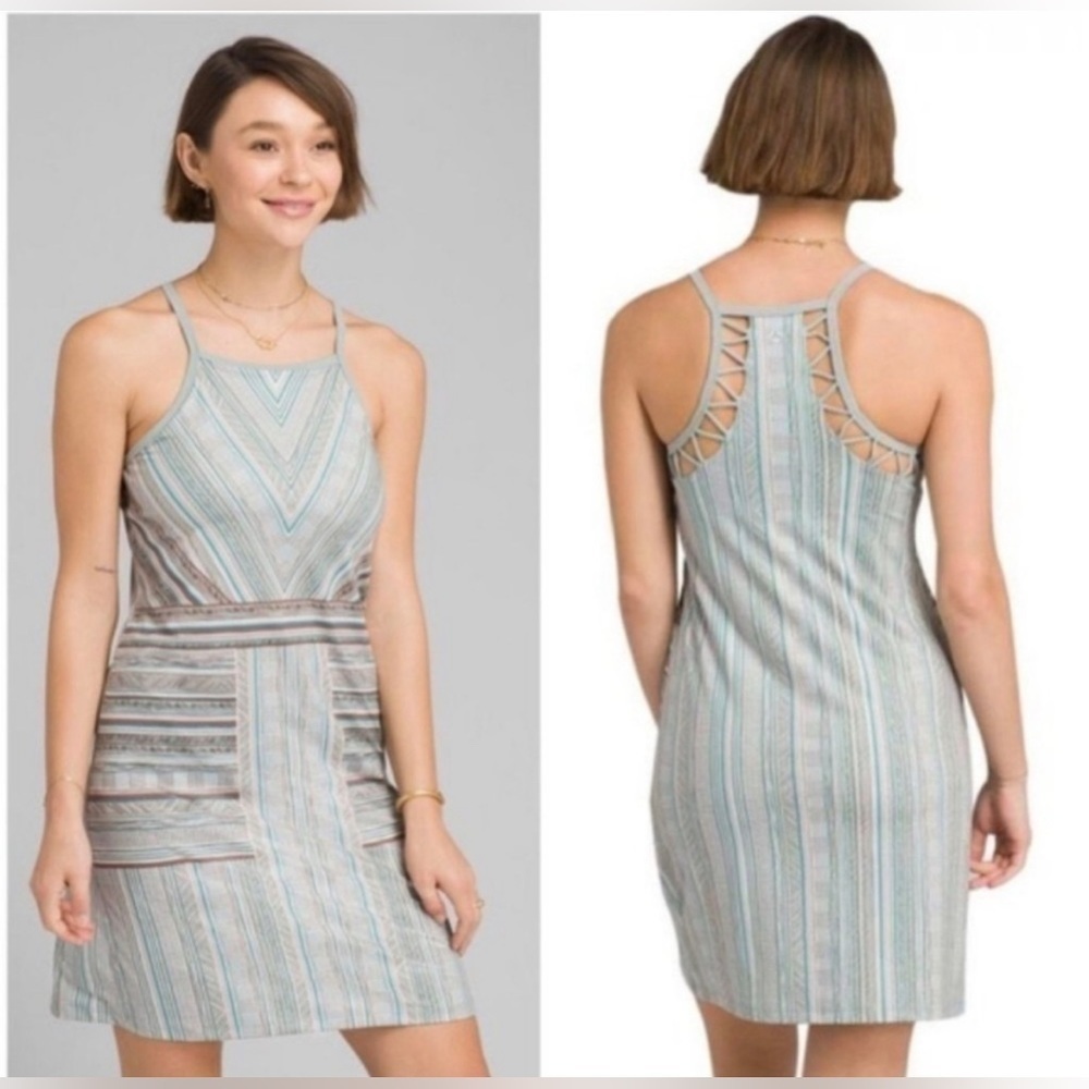 Prana Quinn Dress Blue Geometric Stripe Strappy Back‎ Built in Bra XS W31180369